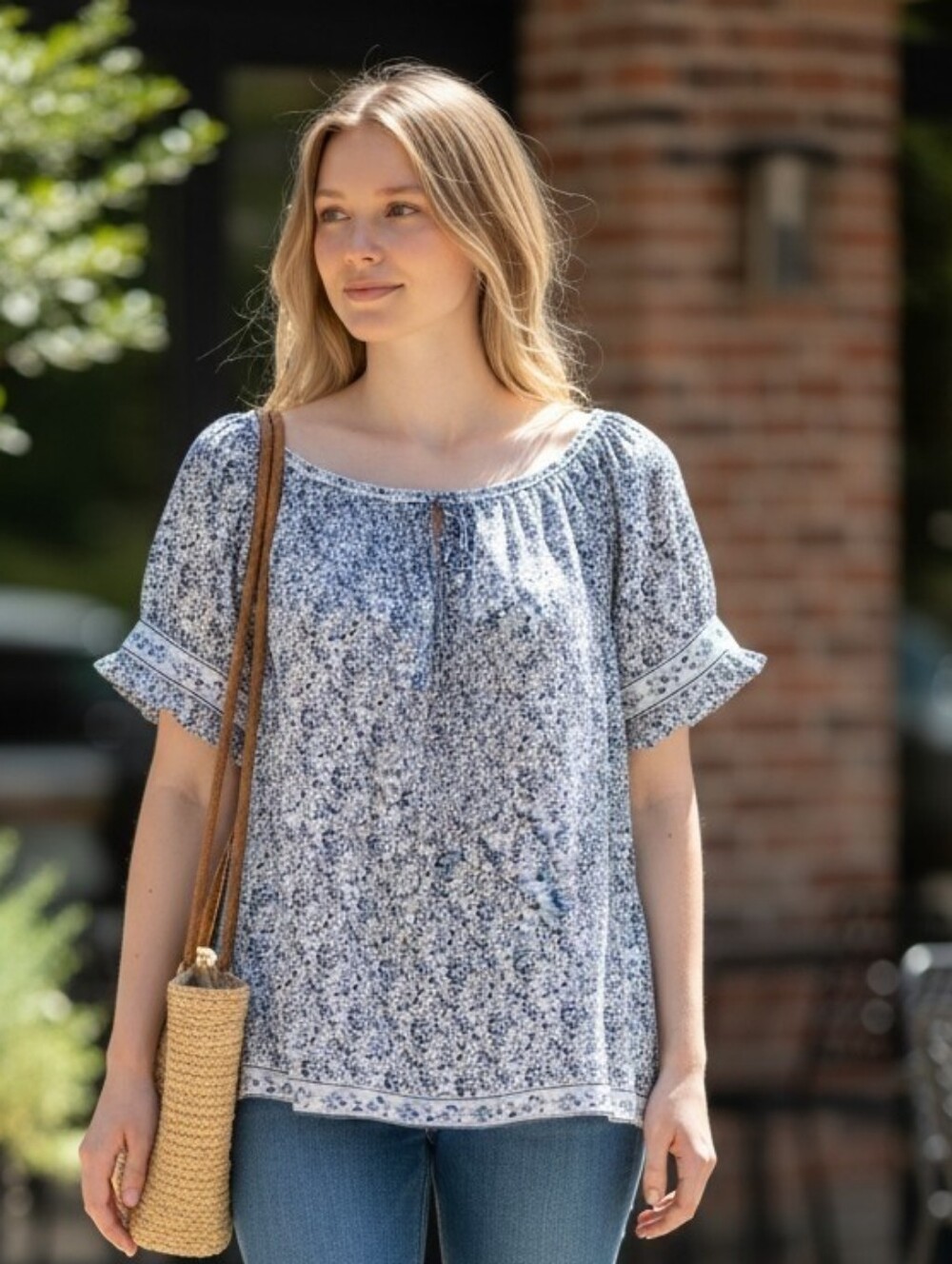 Max Studio London Blue Floral Scoop-Neck Blouse